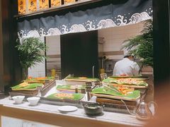 -川骄海鲜自助(王府井奥莱UP TOWN店原世界之花店)