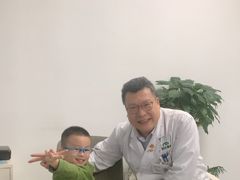 -大连何氏眼科医院