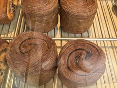 -VERIE BAKEHOUSE
