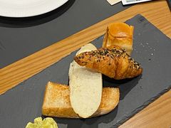 -Mark&Mars Restaurant