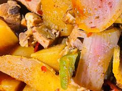 -牛一嘴·兰州牛肉面·大盘鸡(财富中心店)