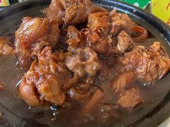 -卿园芳远·正宗石鼓白鸭汤