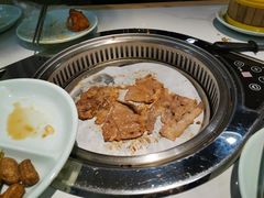 -绿岛港轩海鲜烤肉涮锅自助餐厅