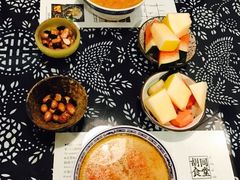 -蜗牛小馆醉乡民谣云南菜(惠新西里店)