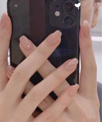 -悦指间美甲美睫