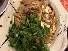 化州白切鸡-化州大众美食城(宝安老牌店)