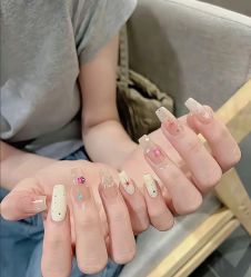 -RL Nail·瑞丽美甲美睫品牌原创店