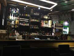 -HIHE Bistro·Oyster Bar(华熙live店)