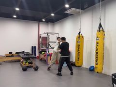 -黑白健身·私教·拳击·普拉提(体汇+红馆店)