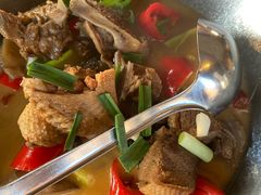 -临江餐馆二楼美食部落