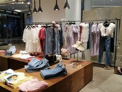 -URBAN REVIVO(大信新都汇店)