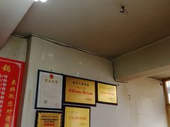 -赵家牛肉砂锅(台西三路店)