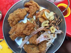 -BHC炸鸡(明洞总店)