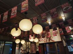 -杨老头鲜货烧烤(太古里店)