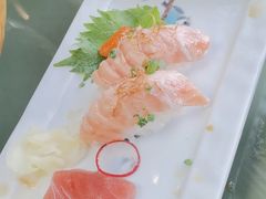 -万岛日本料理铁板烧(大宁店)