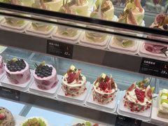 -罗森尼娜(德思勤店)