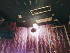 -微音乐量贩式KTV(华湘安置区32栋店)