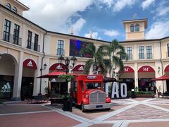 -佛罗伦萨小镇广佛名品奥特莱斯(疏港路店)