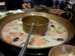 -疯狂的筷子老灶九宫格火锅