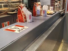 -肯德基(凯德国贸店)