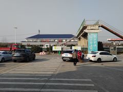 -应城停车区-停车场