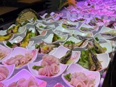 -领鲜活海鲜榴莲自助火锅(东门店)