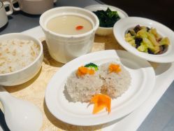 -乐茵敔山湾月子中心(独栋湖景店)