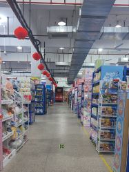 -逝水玩具折扣店