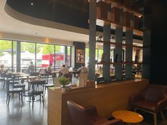 -星巴克(洛阳中州路王府井店)