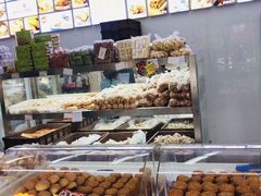 面包甜点陈列柜-闻酥园(大慈寺店)