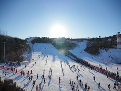 -蓟洲国际滑雪场