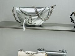 -CHARLES & KEITH(青岛万象城店)