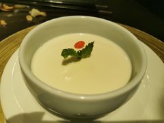 自制鲜奶冻-万丽轩·粤菜(王府井金茂万丽酒店)
