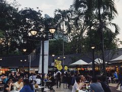 -纽顿熟食中心