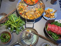 -楠小云·云南鲜菌·鲜牛自助火锅(九眼桥店)