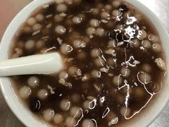-芳婆糕团店(王府大街店)