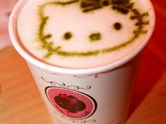 抹茶拿铁-Hello Kitty Cafe(弘大店)