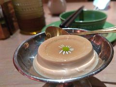 -耶里夏丽·丝路国际·新疆餐厅(浦东区东方路店)