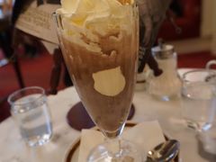 -Cafe Sacher(WIEN)