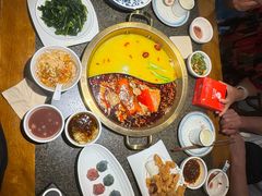 -小天鹅火锅·一线江景洪鼎旗舰店(洪崖洞店)