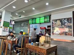 -老回回小吃(百万庄店)