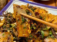 -云阿蛮云南生烫牛肉米线(奉贤路店)