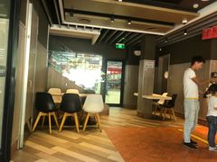 -肯德基(秦岭服务区店)