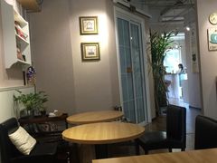 -Cafe Villa