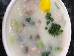 -燊意布拉肠云吞面(中山四路店)