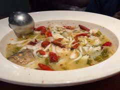 -鱼亨小鲜酸菜鱼(大信店)