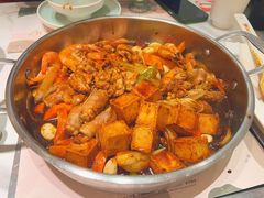 -黄记煌三汁焖锅(新佳丽江汉路店)