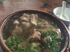 -鲤鱼塘农家山庄