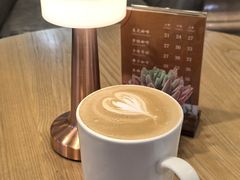 玫瑰曲奇拿铁咖啡-逸派咖啡 EPARKCOFFEE(广安门店)