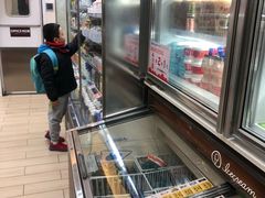 -全家便利店(金鱼胡同店)